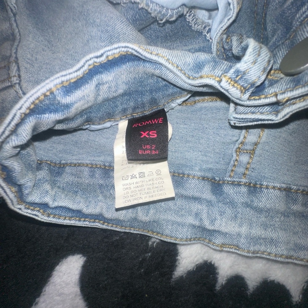 ROMWE Light Blue Denim High waisted pants